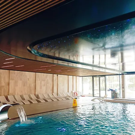 Wave Resort&spa - Gold Sea View 미엥지즈드로예